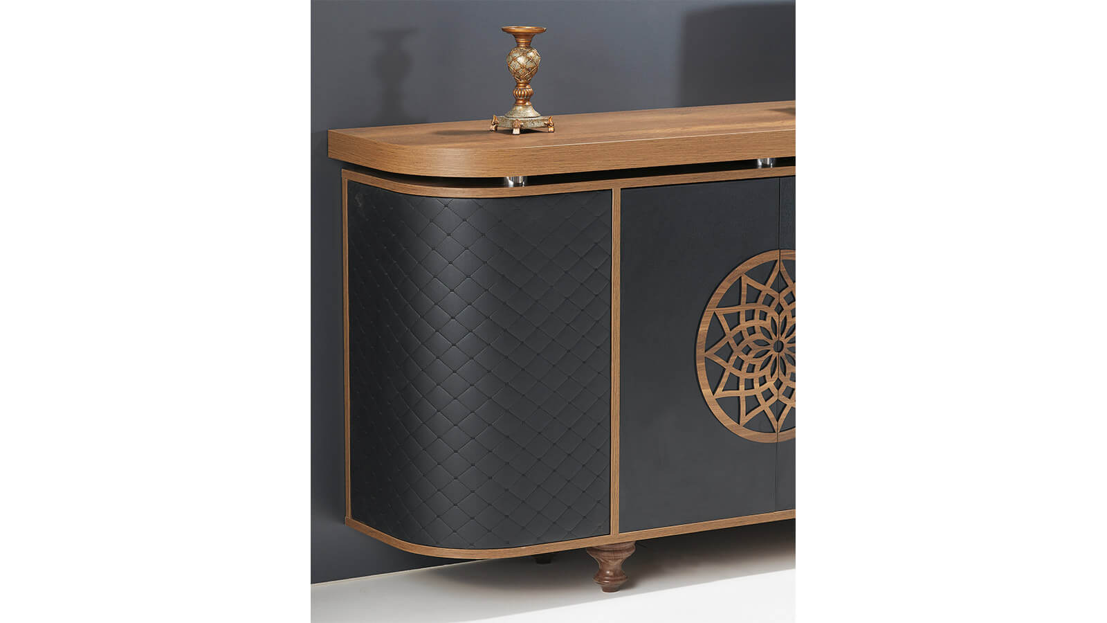 marwood_5e49a51be160b_regal-9