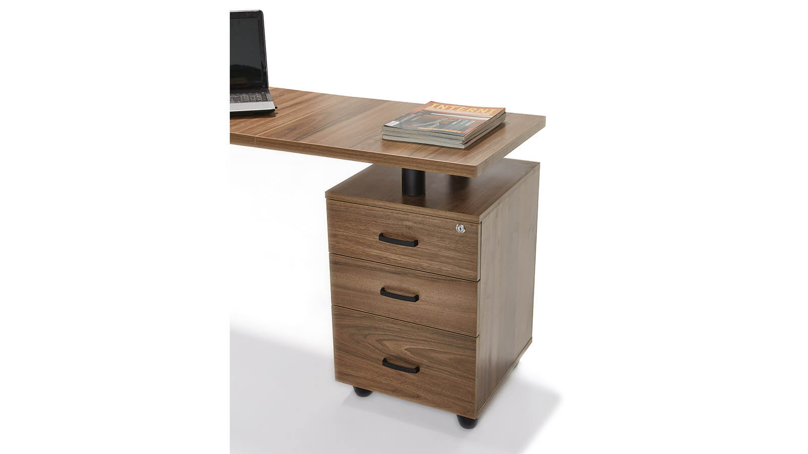 marwood_5e49a38d08ec1_nehir-4